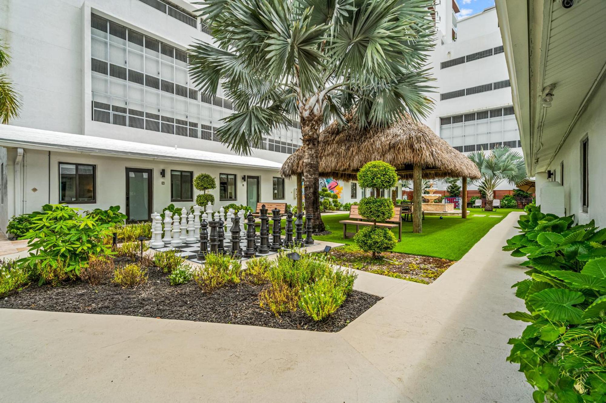 The Freedom House • Urban Oasis • Eclectic Retreat Villa Fort Lauderdale Buitenkant foto